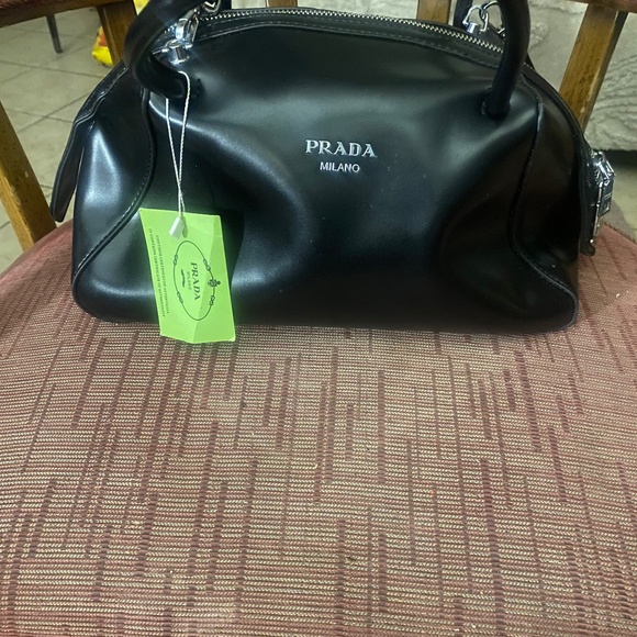 Brand New Prada Milano - Picture 1 of 2